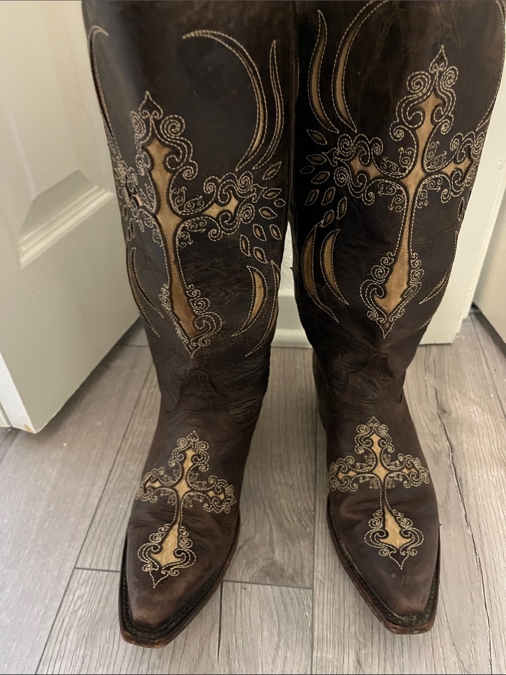 Innovation Brown Cross Cowboy Boots